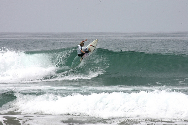 Two things Paige Hareb sets: good examples and a solid rail. Photo: ASP / Shadley