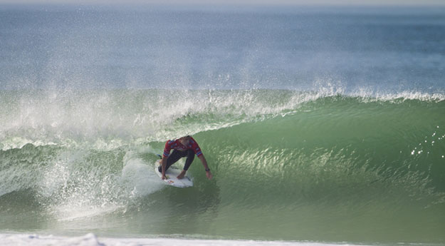 Fanning, looking for an exit and a title. Photo: ASP/Kirstin