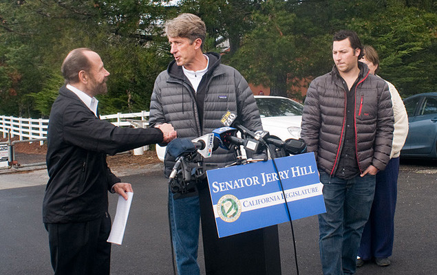 Speaking at the entrance to Martin's Beach with Senator Jerry Hill. Photo: Ed Grant