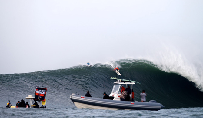 These are exactly the conditions Shane Dorian invented the vest for. Photo: Benjamin Ginsberg