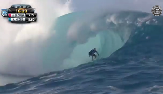 Nathan Hedge mid-barrel for the event's first 10. Screenshot: ASP