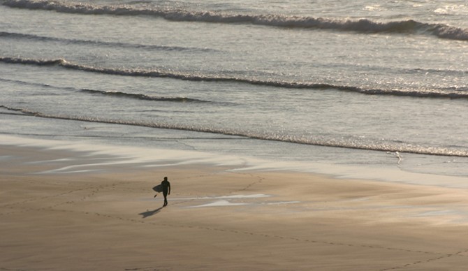 A surf tax in the UK may push some Cornwall surf schools out of the water altogether. Photo: Shutterstock