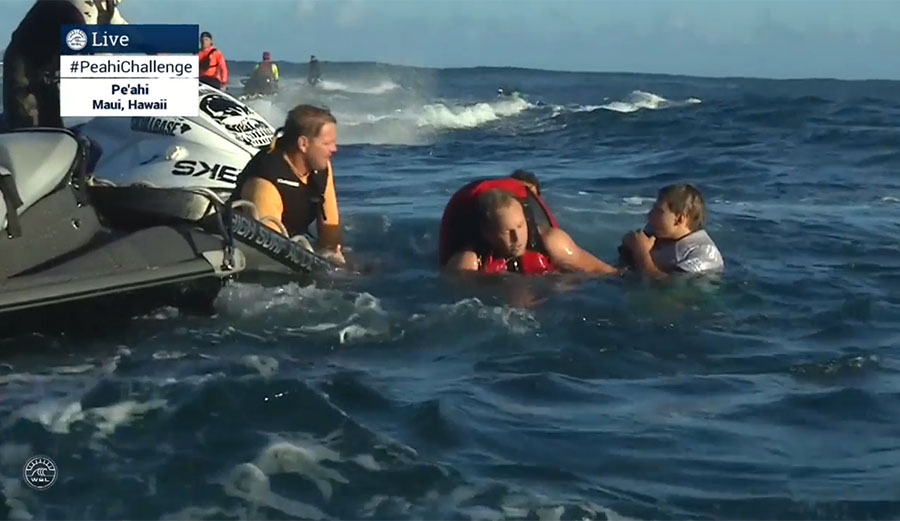 The jetskis pulled Matthews to the channel for safety, where he was clearly in pain. Photo: WSL