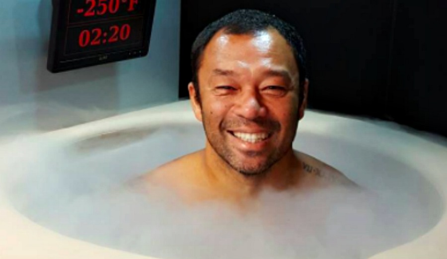 Sunny at -250 degrees. Photo: Honolulu Cryotherapy.