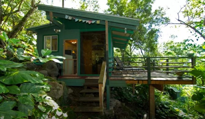 If Sunset is firing, this Airbnb-listed, jungle-ensconced tiny home might be worth the price tag. 