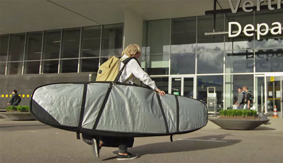 Best airlines deals for surfboards