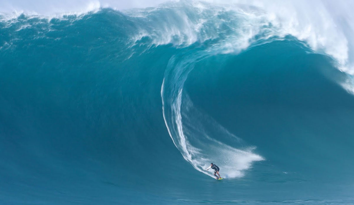 Jaws Went Absolutely Mental During the Eddie Swell - The Inertia