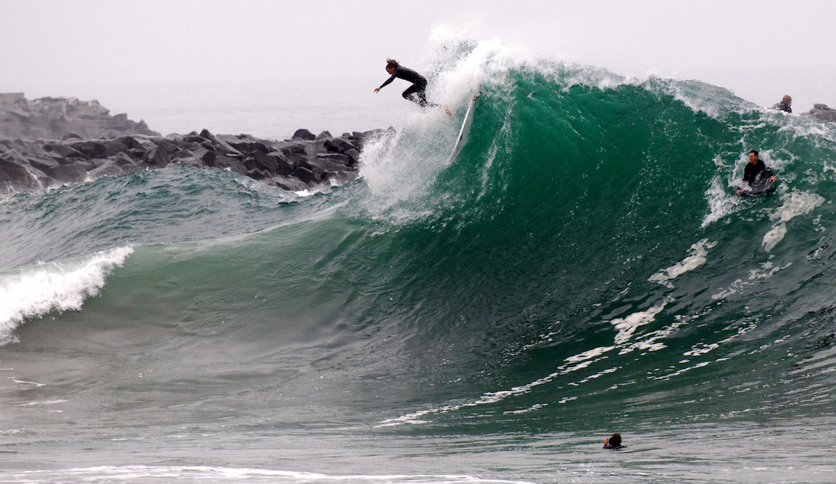 It’s not advisable to go right at the Wedge. Just ask Damien Fahrenfort. Photo: <a href=\"http://www.driftwoodfoto.com/\">Benjamin Ginsberg</a>