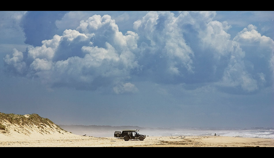 This is what I love about Australia. You have your 4x4. You have your boards. Now, all you need to do is find a peak. Photo: <a href=\"http://www.kevinvphotos.com\" target=_blank>KevinVPhotos.com</a>