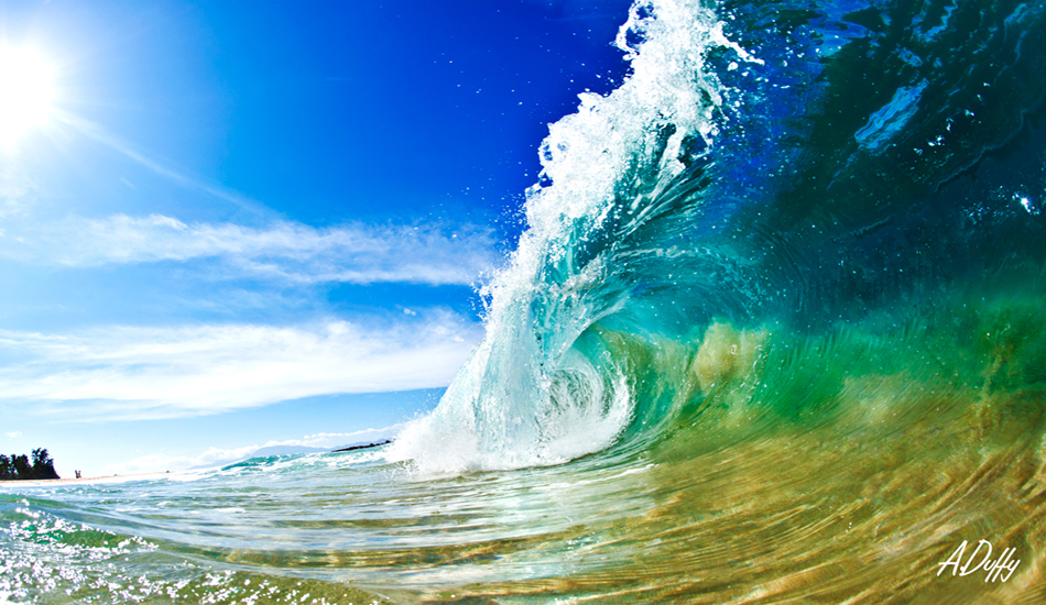 Clarity. North Shore, sun is out, no crowds, clear water. What more can you ask for? Photo: <a href=\"http://adamduffyphotography.com/\">Adam Duffy.</a>