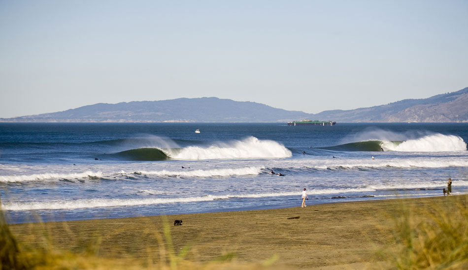 Twin peaks. Photo: <a href=\"http://www.adamwarmington.com/\">Adam Warmington.</a>