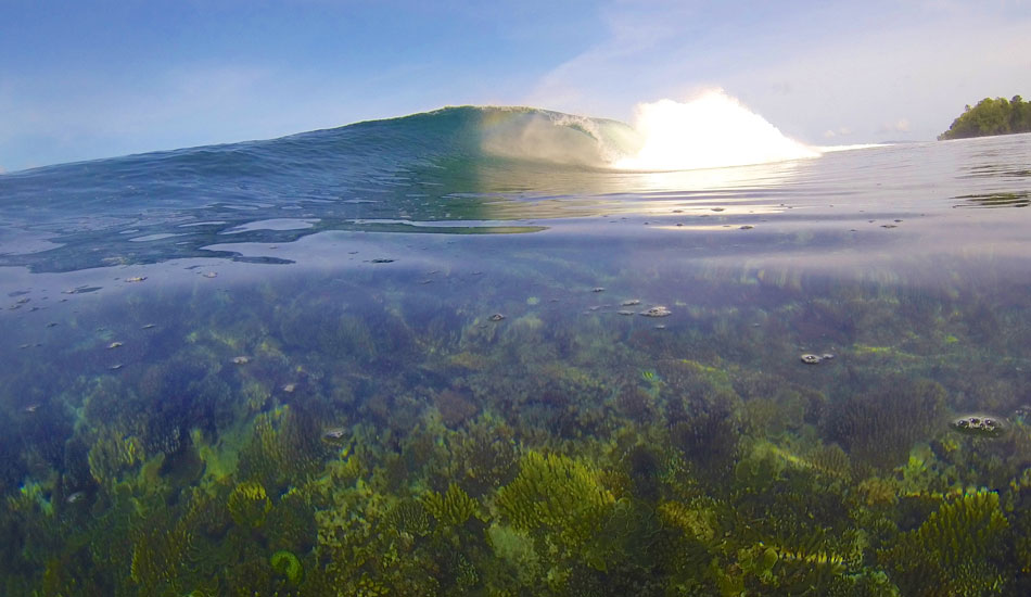  The Bay Of Plenty Right can get shallow.
 Photo: <a href=\"http://instagram.com/alexandercleland\" target=\"_blank\">Alexander Cleland</a>.