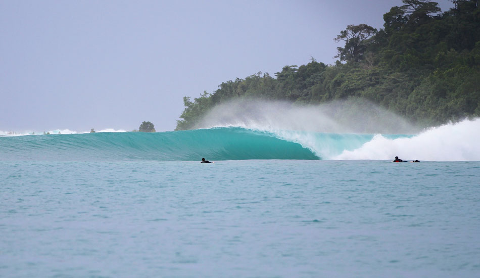 Inside the bay near Treasure Island, this is the quake affected Minimie - it still delivers awesome waves on occasion. Photo: <a href=\"http://instagram.com/alexandercleland\" target=\"_blank\">Alexander Cleland</a>.