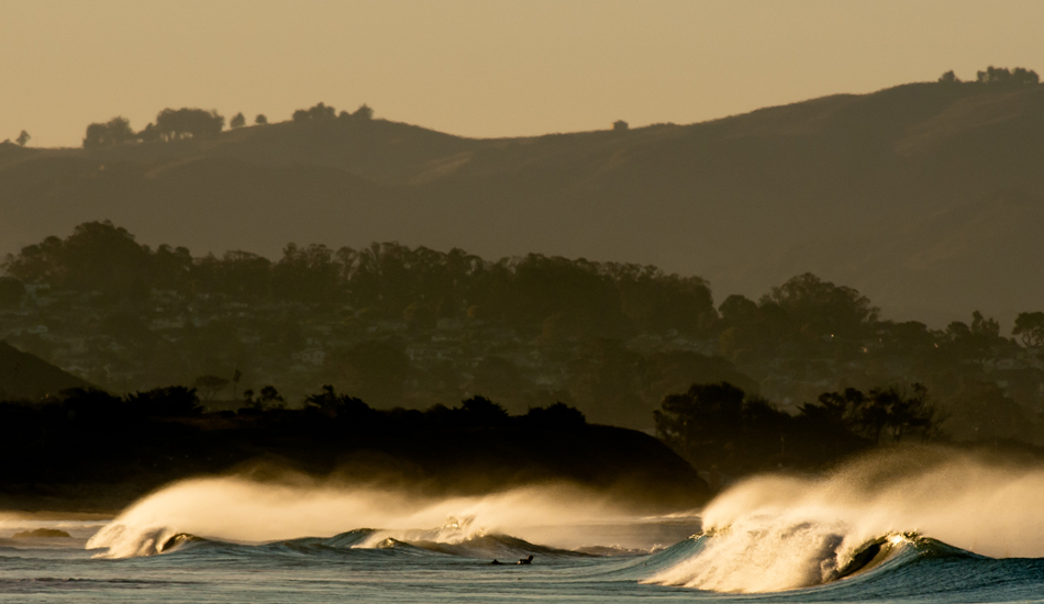 I love it when its offshore, it really cleans things up! Photo: <a href=\"http://abowlin.wix.com/andybowlinphoto\">Andy Bowlin</a>