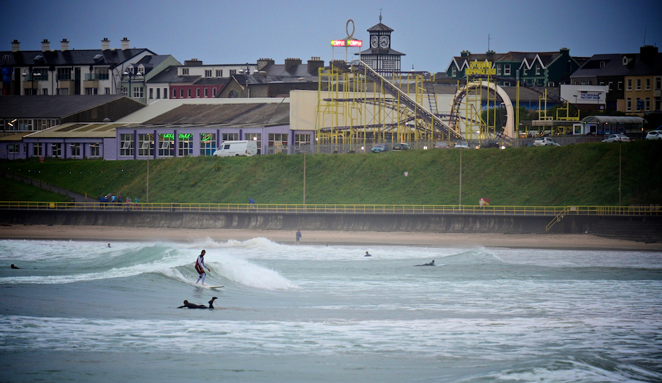 Summer surf  \"Barry\'s big Dipper.\" West Strand. Photo: <a href=\"www.andyhillphotography.com\">Andy Hill</a>