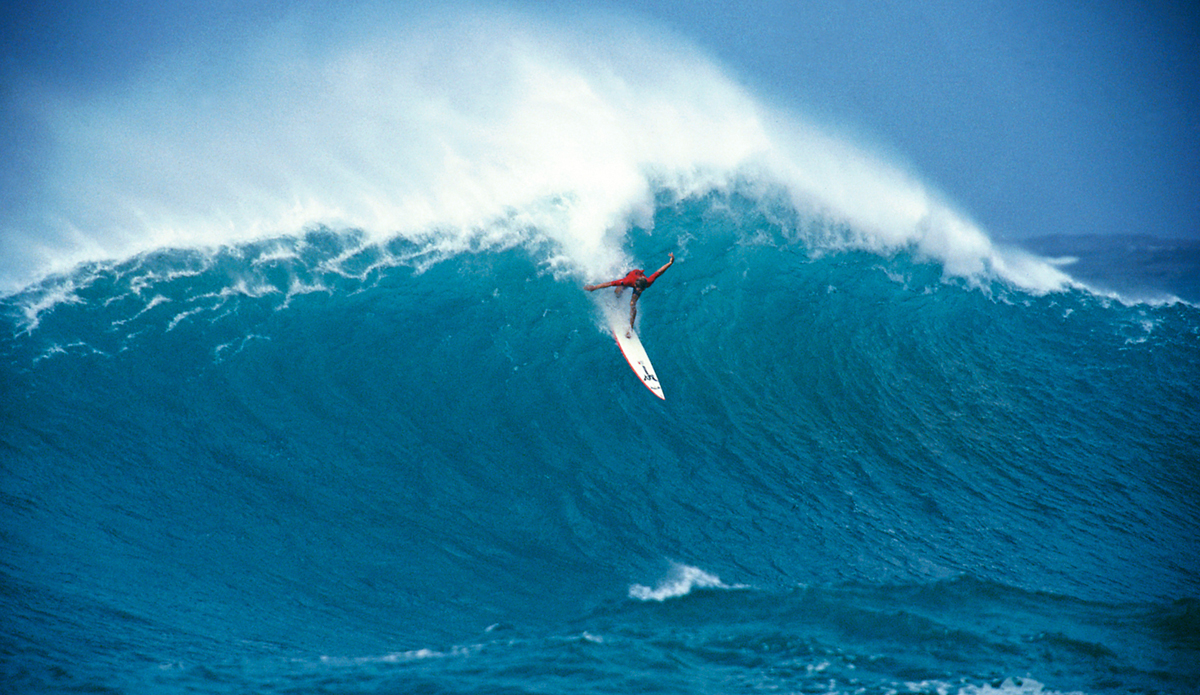 Michael “Munga” Barry, Sunset Beach West peak, North Shore Hawaii. Yes, he did make this wave.  Image: <a href=\"http://www.artbrewer.com/\" target=\"_blank\">Brewer</a>