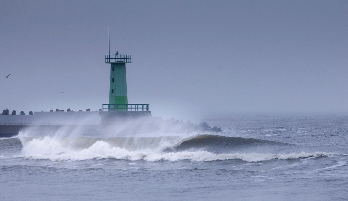 Hurricane Felix leftovers. Photo: <a href=\"https://www.facebook.com/balticsurfscapes\" target=\"_blank\">Facebook</a>