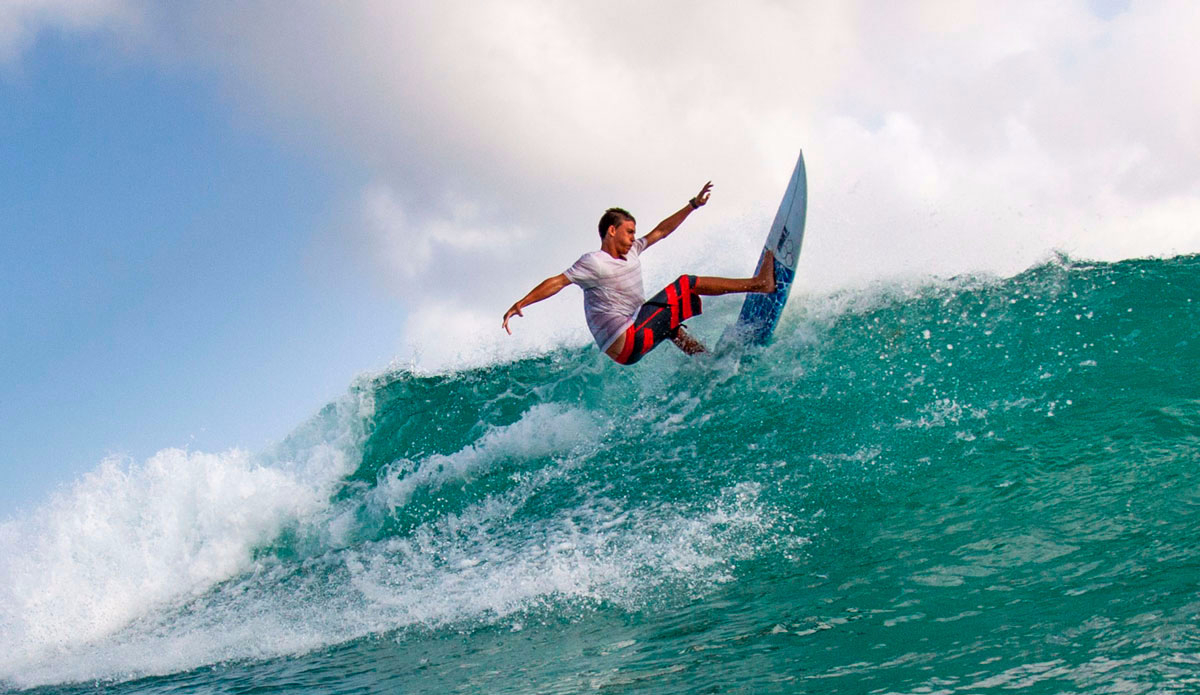 Local surfer Evan kicking the lip at South Point. Photo: <a href=\"https://instagram.com/lucasmurnaghan/\"> Lucas Murnaghan</a>