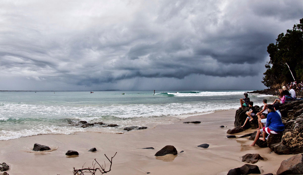 The storm approaches. Photo: <a href=\"http://www.narrowpathmedia.com.au/#1\"> Andrew Carruthers</a>