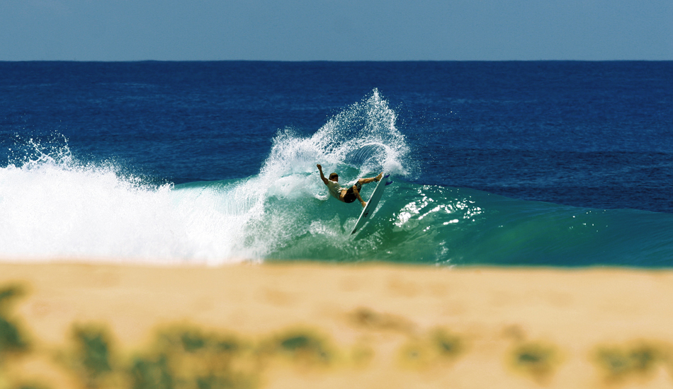 That was my first trip to photograph Fernando de Noronha, an island at the northeast coast of Brasil. Although I didn\'t see the big waves I was expecting, I saw some new, wild and perfect scenarios that opened my mind and showed me how many possibilities I have in surf photography. Rodrigo Valladares in Cacimba do Padre. Image: <a href=\"http://www.luizblanco.com/Home.html\" target=\"_blank\">Blanco</a>