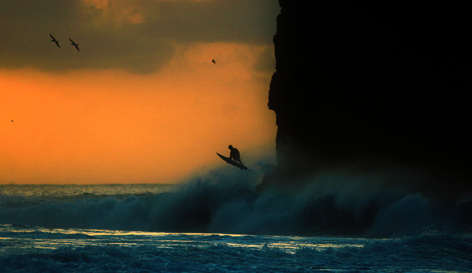 This is Jordy Smith, years ago, in the evening lights of Fernando de Noronha. Image: <a href=\"http://www.luizblanco.com/Home.html\" target=\"_blank\">Blanco</a>