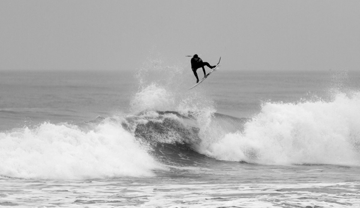 Oliver Kurtz lifting off somewhere between San Diego and San Francisco. Photo: <a href=\"http://www.kincaidcliffordphotography.com/\"> Brian Clifford</a>