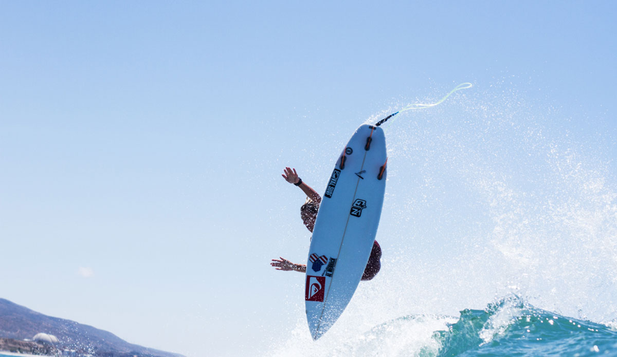 Thelen Mckinna-Worrell going tail high in Southern California. Photo: <a href=\"http://www.kincaidcliffordphotography.com/\"> Brian Clifford</a>