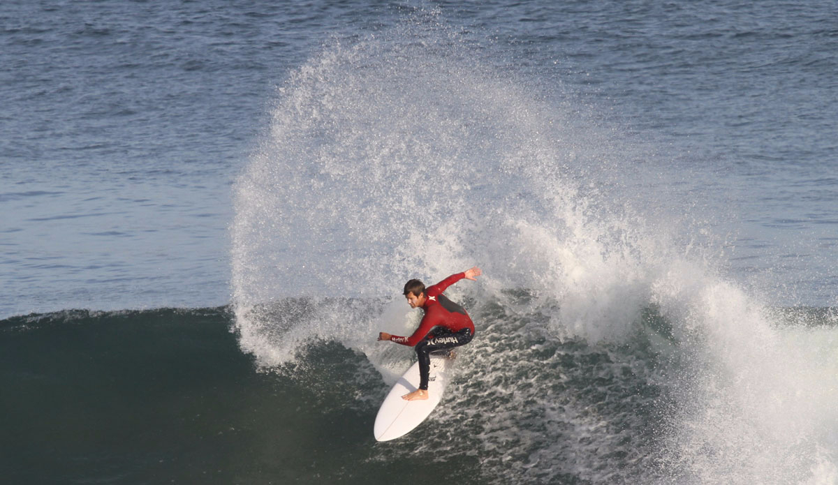 Mike Parsons throwing buckets. Photo: <a href=\"http://www.tylerbrundage.com/\" target=\"_blank\">Tyler Brundage</a>