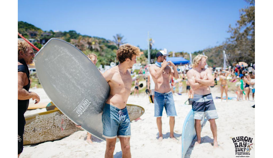 Gearing up for the Corona Party Wave. Photo: <a href=\"http://www.byronbaysurffestival.com/\">Ming Nomchong</a>