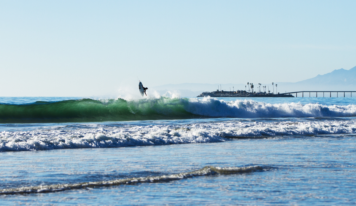 Shane Borland making friends with the onshore wind. Photo: <a href=\"http://www.kincaidcliffordphotography.com/\"> Brian Clifford</a>