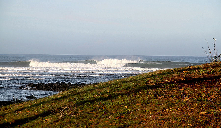 Same spot. Different angle. Equally beautiful. Photo: <a href=\"http://www.isawsg.com/\" target=_blank>Philippe Demarsan</a>.