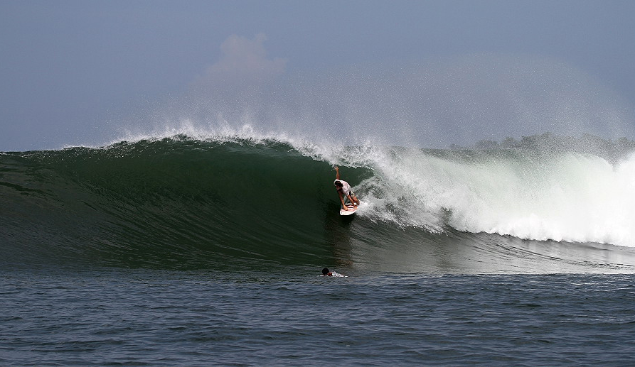 There are plenty of big barrels on offer. Photo: <a href=\"http://www.isawsg.com/\" target=_blank>Philippe Demarsan</a>.