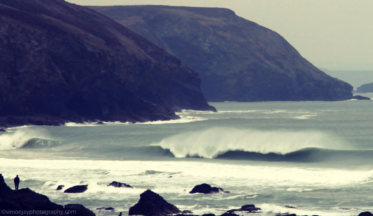 The shifted sandbars – the result of all the winter storms - have created some hollow tubes on the north coast. Photo: <a href=\"https://plus.google.com/102308141752801627777/posts\"> Simon Rickwood</a>