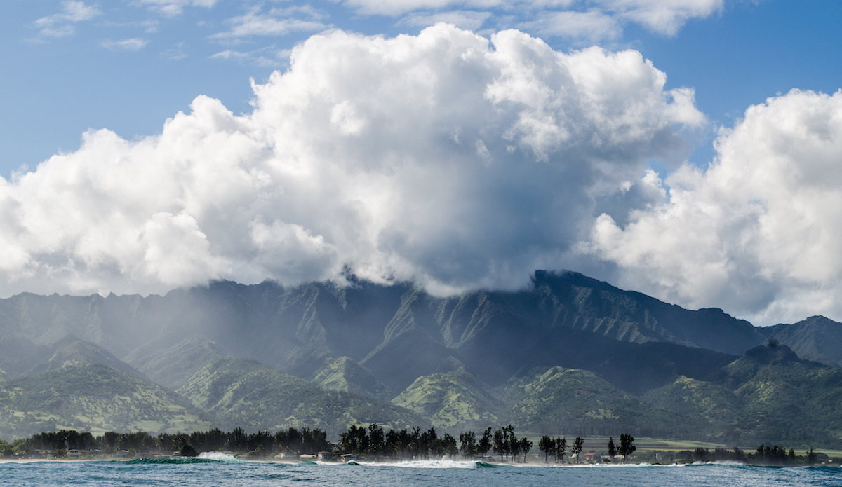 Offshore beauty. Photo: <a href=\"http://danlemaitrephoto.com/\"> Dan Lemaitre</a>