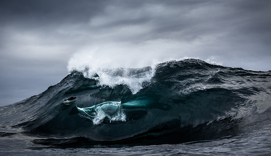 Dark Teal. Photo: <a href=\"http://www.warrenkeelanphotography.com.au/\" target=_blank>Warren Keelan</a>.