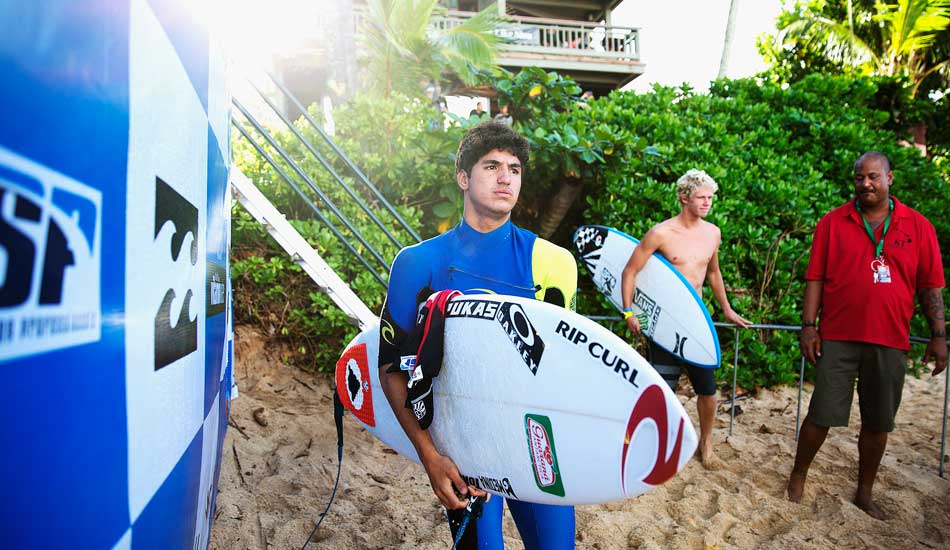 One of the most highly anticipated heats of the day: Gabriel Medina vs. John John Florence. Photo: <a href=\"http://mattdunbar.com.au\">Matt Dunbar</a>