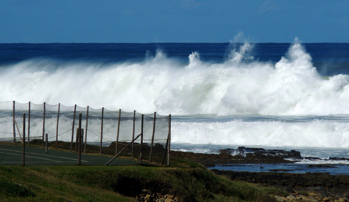 This swell read 6 meters @ 18 seconds, which is pretty rare around these parts. Just so much energy and power. Photo: Pierre de Villiers