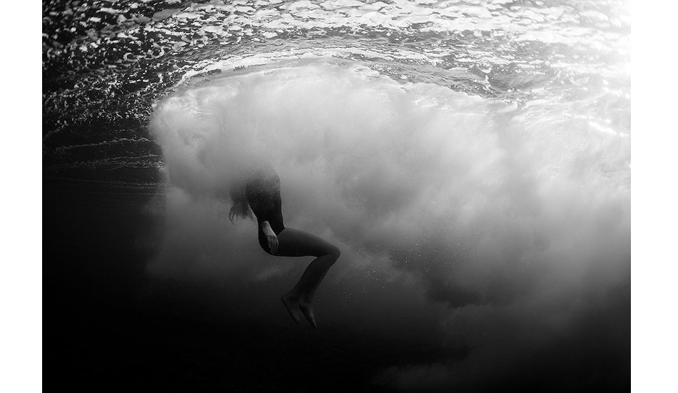 Taylor Miller is an absolute natural underwater. Photo: <a href=\"http://edsloanephoto.com/\">Ed Sloane</a>