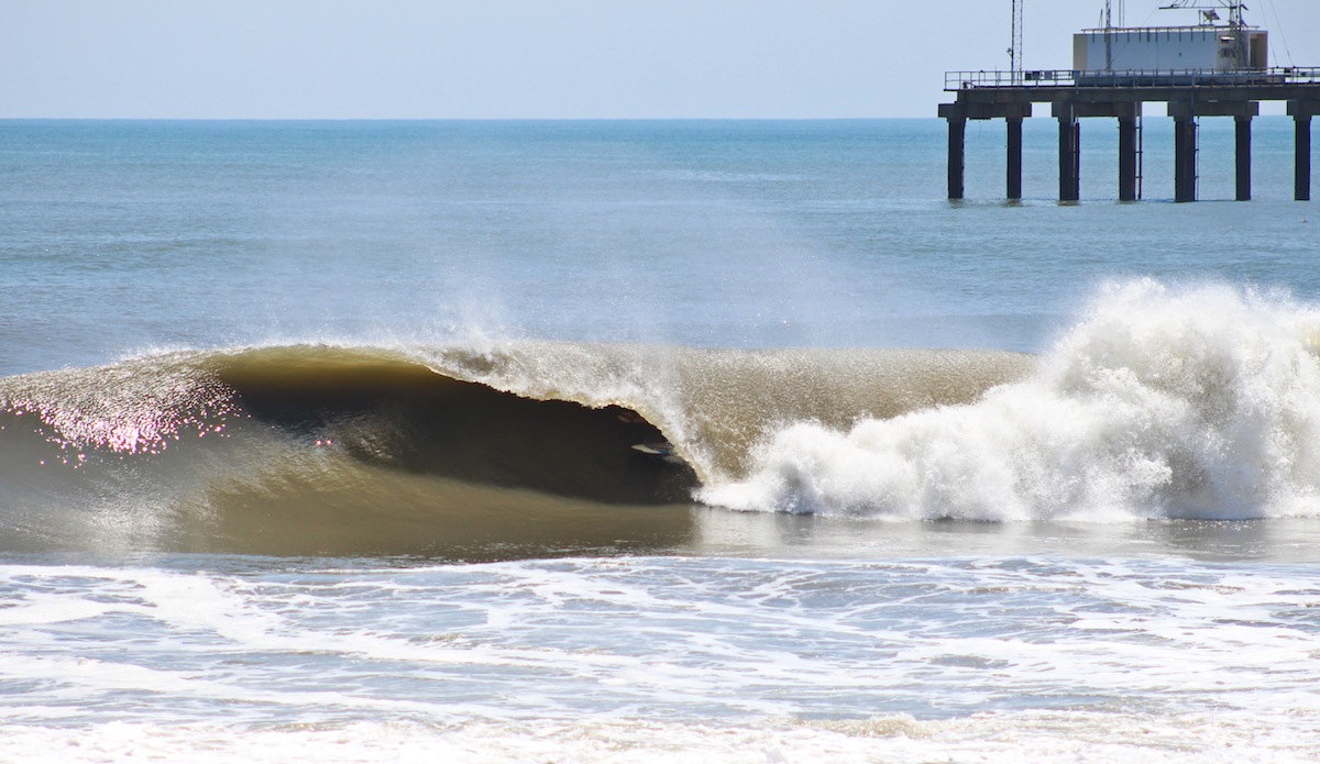 Shaun Devine pulls up into an absolute cavern. Photo: <a href=\"http://jettylife.com/\">John Streit.</a>