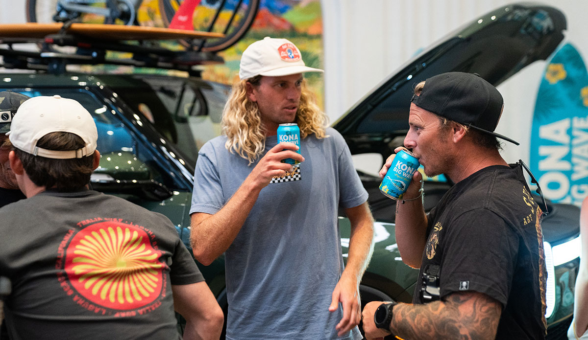 Blair Conklin talking shop over an ice cold Kona Big Wave. Photo: <a href=\"https://www.instagram.com/miahidema/\">Miah Idema</a>