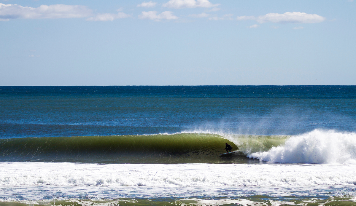 Sunny, light offshore winds, and chest- to head-hight waves. This about as good as it gets in NJ. Photo: <a href=\"http://www.davenilsenphotography.com\">DavidNilsenPhotography.com</a>