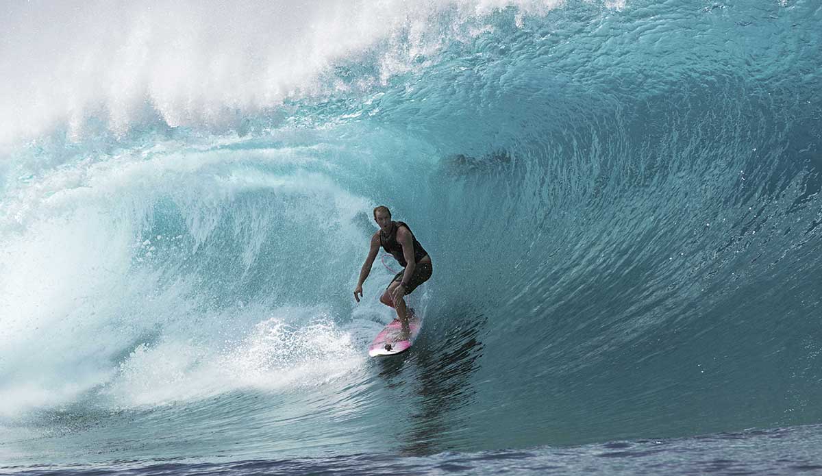 This is Jamie O\'Brien at his home spot. It\'s definitely the most amazing wave I have ever seen. The 20th of  January 2017 was my first session at Pipeline and I will remember it for a lifetime.