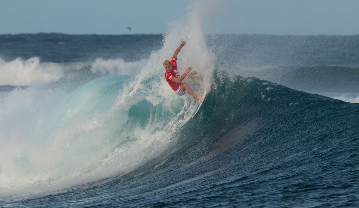 Nat Young surfing against Michel Bourez in Semi 1, Fiji Pro 2014. Photo: <a href=\"http://www.aspworldtour.com/\">ASP | Robertson</a>