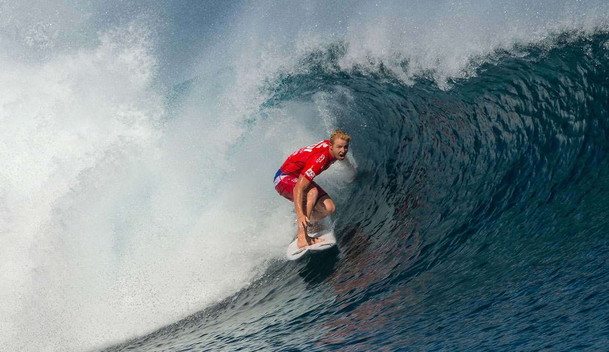 Despite barrels like this, Nat Young (USA/SantaCruz) took 2nd place behind Gabriel Medina (BRA) at the Fiji Pro 2014. Photo: <a href=\"http://www.aspworldtour.com/\">ASP | Robertson</a>