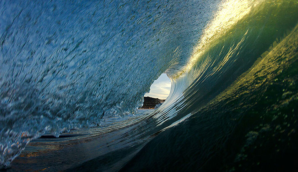 Evening cylinder rolling through in So Cal. Photo: <a href=\"http://www.gagehingeley.com/\" target=_blank>Gage Hingeley</a>.