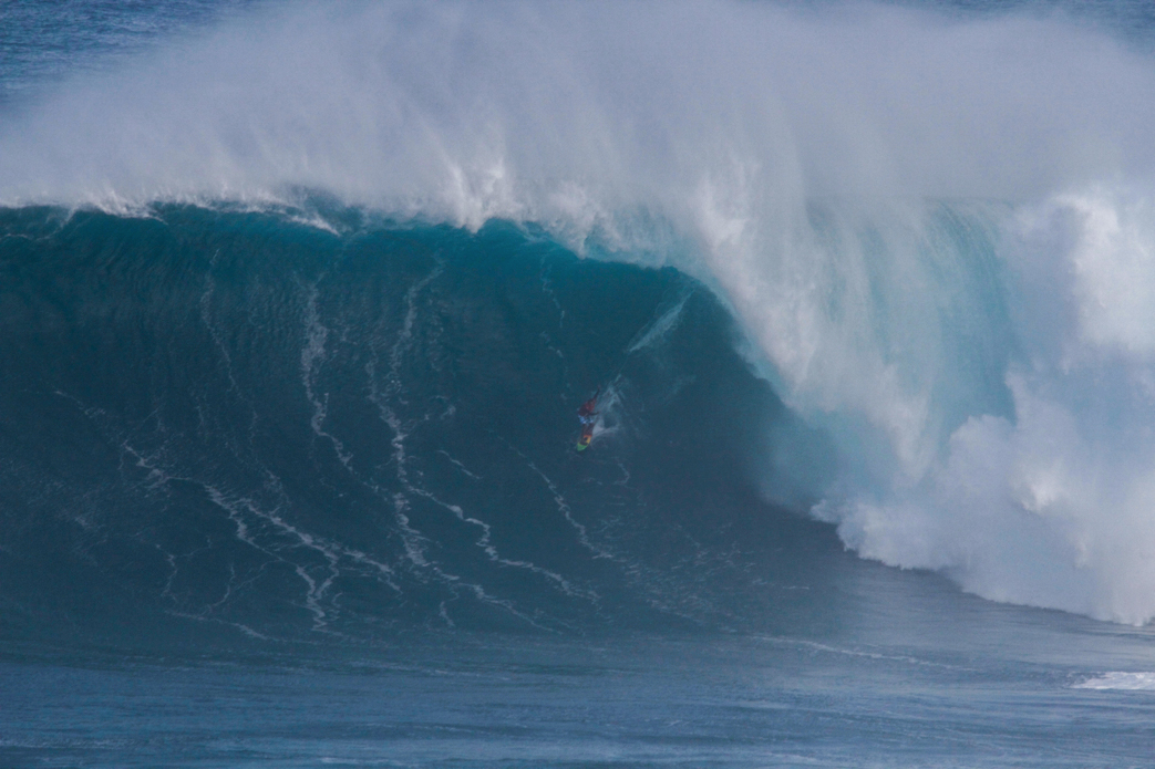 Yuri Soledade on the XXL award-winning wave during the Eddie Aikau swell this past year. Photo: <a href=\"http://www.shigephoto.co/\">Gavin Shige</a>