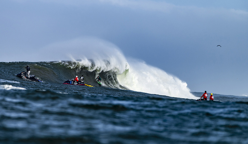 No longer surprising, the Titans of Maverick’s contest permit allowed (required?) the closure of and access to the headlands—as has unfortunately become routine. Photo: <a href=\"http://driftwoodfoto.com/\" target=\"_blank\">Ben Ginsberg</a>