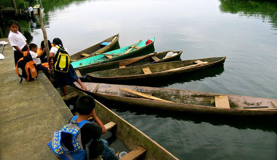 Transport to school in Panama: hand-carved dugout canoes. Photo courtesy of Groundswell Travel