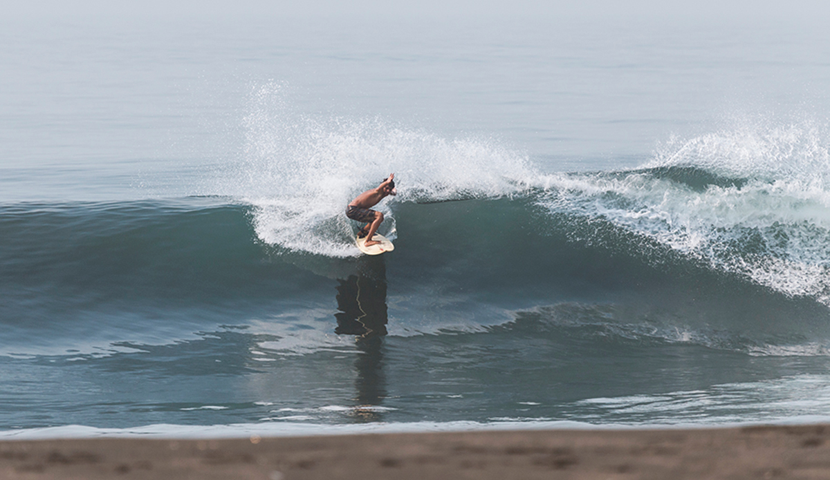 surfing 5ft waves