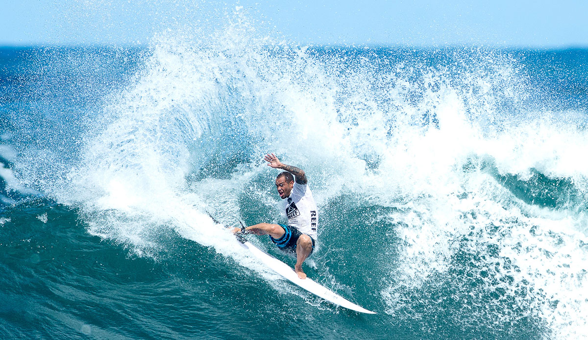 Raoni Monteiro advanced into Round 4 of the REEF Hawaiian Pro. Monteiro posted a heat total of 17.00 points to place second and advance into the next round of competition. Photo: <a href=\"http://www.aspworldtour.com/\">ASP</a>/Sloane